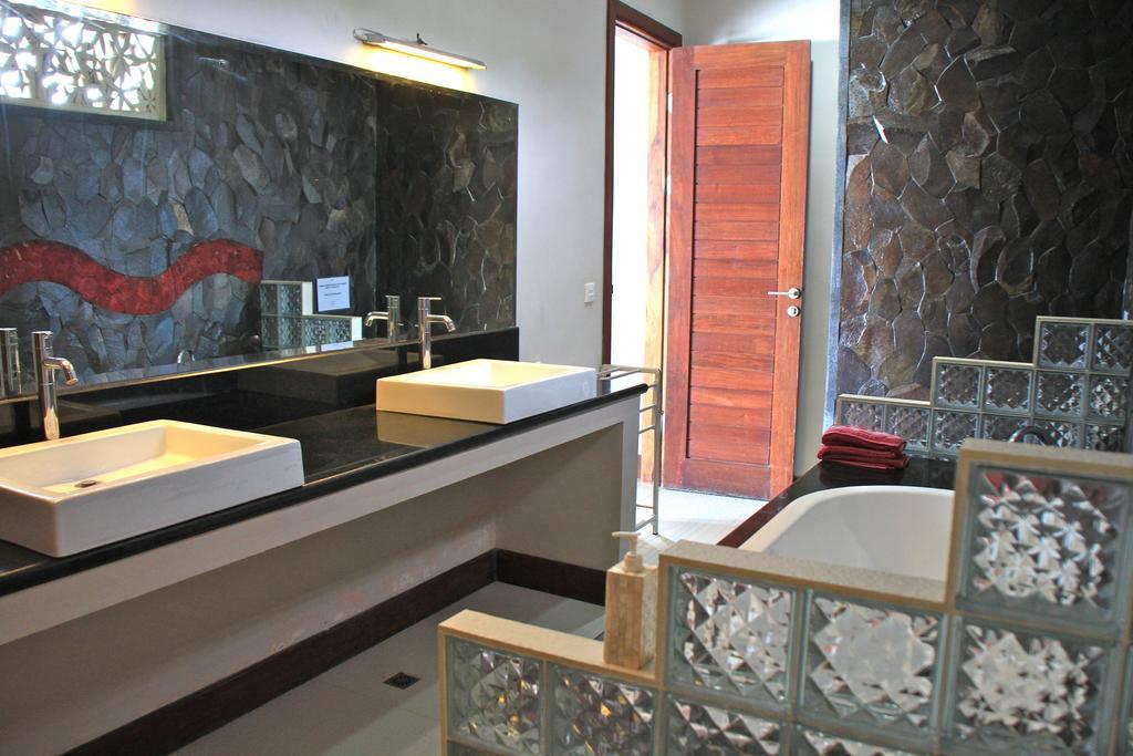 Jennys Place Hotel Lembongan Szoba fotó